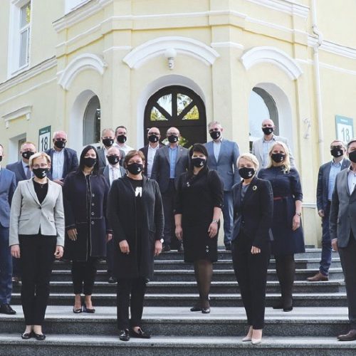 Auksciausio lygio vadovu atranka Auksciausio lygio vadovu atranka